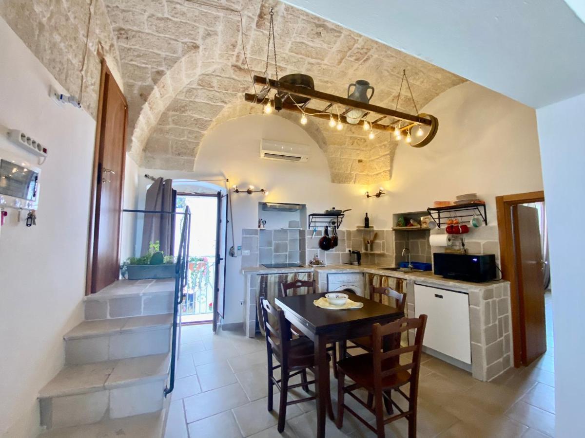 Belvedere With Huge Terrace - Ostuni Center Luaran gambar