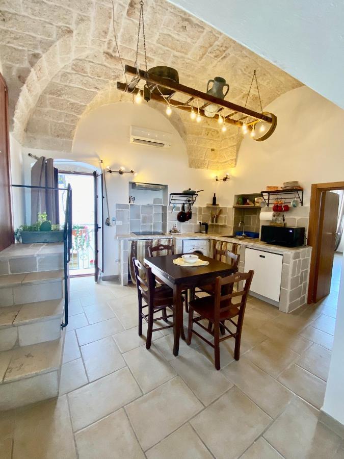 Belvedere With Huge Terrace - Ostuni Center Luaran gambar