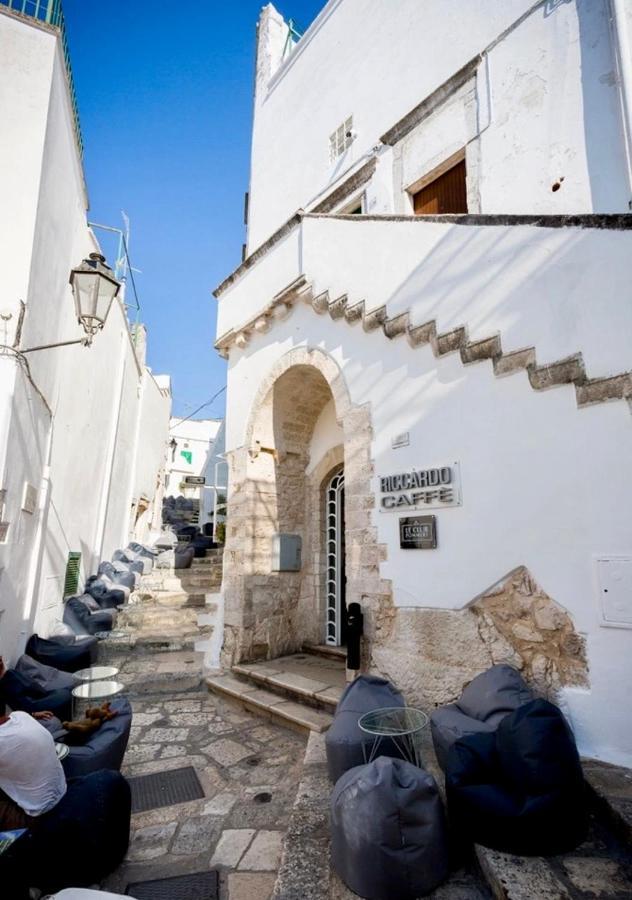 Belvedere With Huge Terrace - Ostuni Center Luaran gambar
